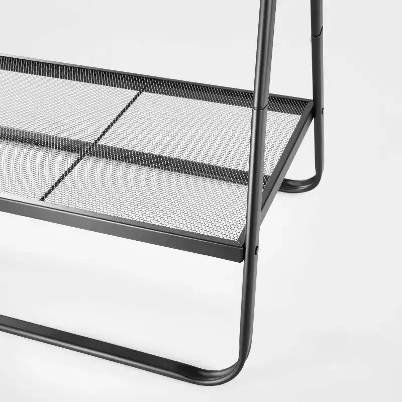 Appendiabiti in metallo nero - Brightroom™: Appendiabiti e appendiabiti in metallo verniciato a polvere, asta e ripiano fissi, capacità 75 kg