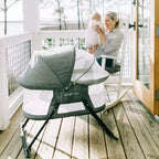 Culla portatile a dondolo Baby Delight Slumber Deluxe: capottina, base a dondolo, struttura in metallo