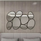 Specchio da parete ovale a grappolo di bolle in metallo nero - Olivia & May: Cornice contemporanea in ferro, 54x35.25", Nessun assemblaggio richiesto