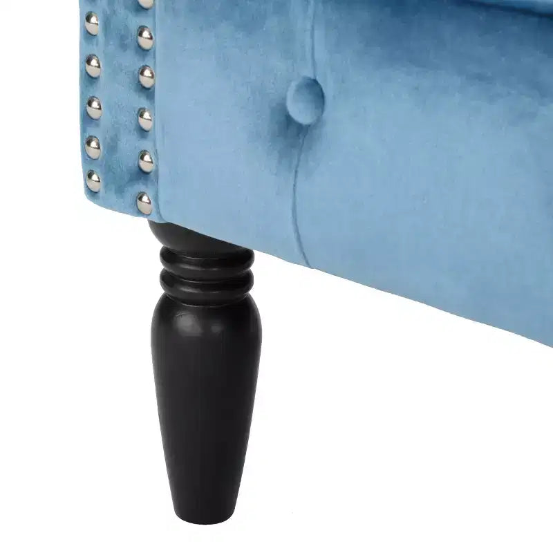 GDFStudio Justus Poltrona Club Rivestita con Bottoni in Stile Contemporaneo
