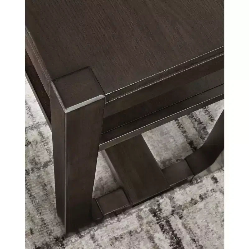 Signature Design by Ashley Breckington Tavolo consolle - Tavolino da divano moderno con ripiani regolabili, Marrone scuro