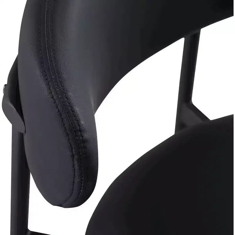 Meridian Furniture, Sgabello da bancone Lupita in pelle vegana nera, set da 2