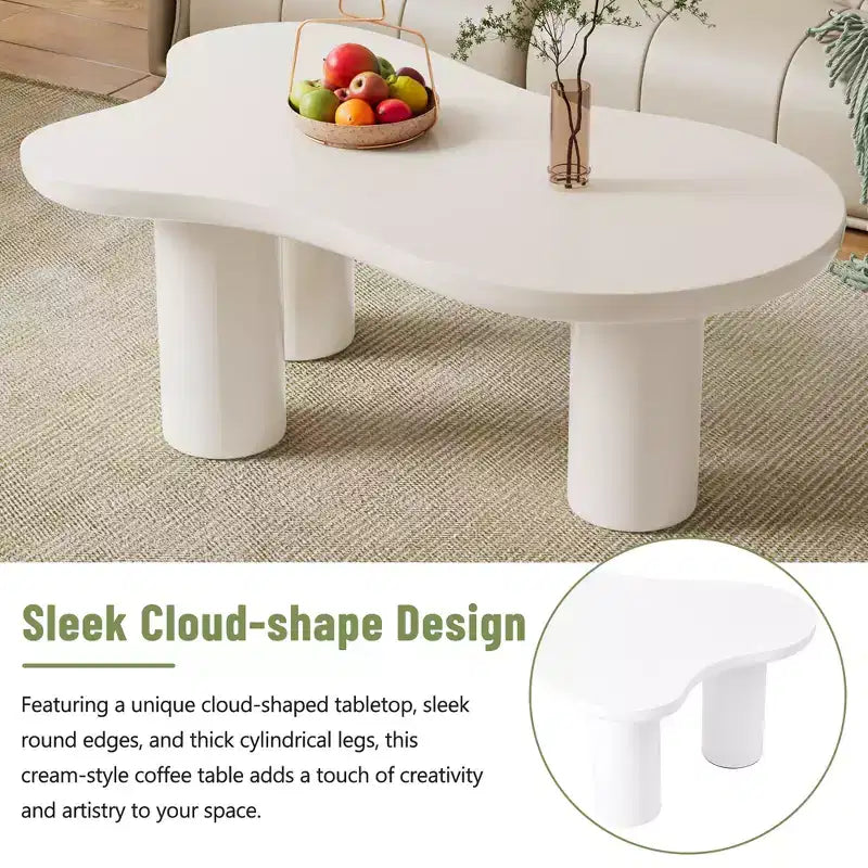 Tavolino da salotto CLIHOME Cloud in stile crema, irregolare, con 3 gambe robuste, elegante tavolino con bordo arrotondato