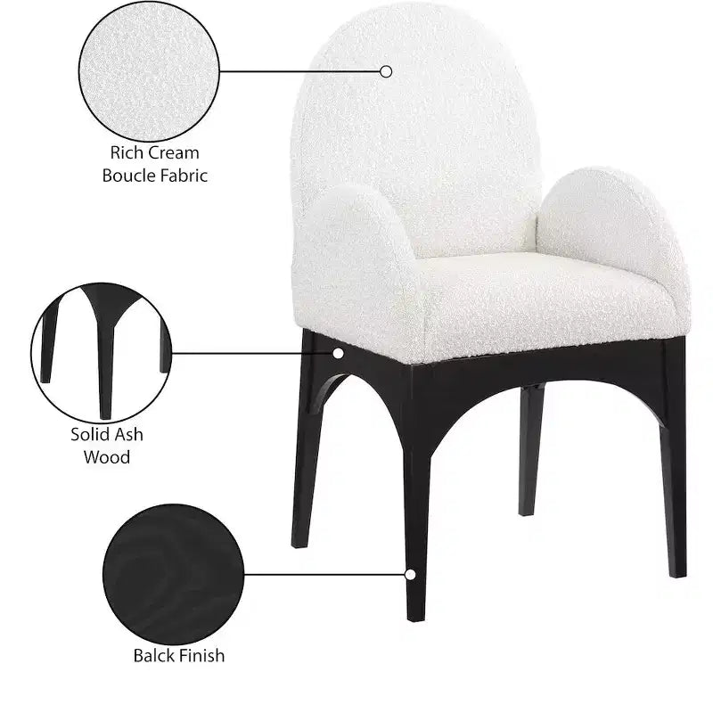 Meridian Furniture, Sedia da pranzo Waldorf in tessuto Bouclé