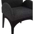 Meridian Furniture, Sedia da pranzo Waldorf in tessuto Bouclé