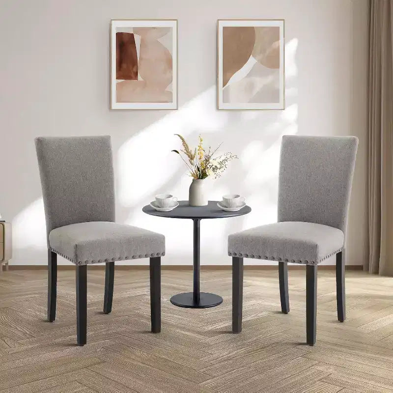 Acekool Sedie da Pranzo Imbottite Set da 2, con Borchie Decorative, Robuste Gambe in Legno, Sedie d'Accento in Tessuto per Sala da Pranzo e Cucina