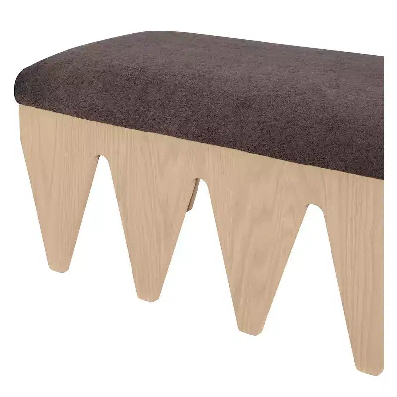 Meridian Furniture, Panca in velluto e pelliccia Altair