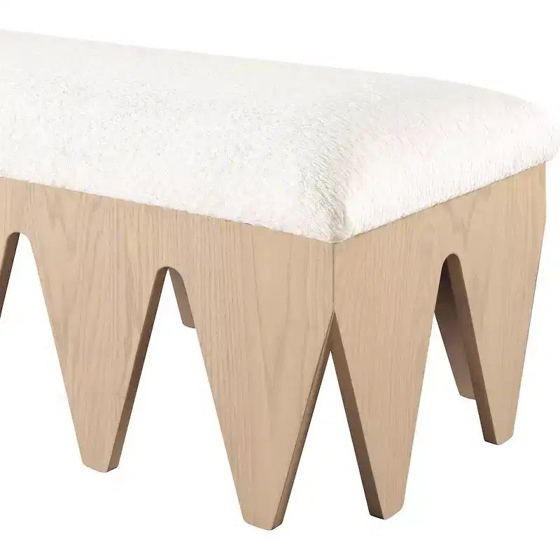 Meridian Furniture, Panca in velluto e pelliccia Altair