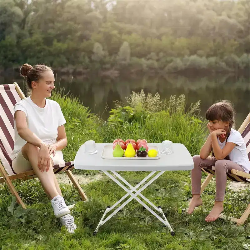 Tavolo pieghevole, tavolo da pranzo rettangolare regolabile, semplice tavolo quadrato in plastica da comodino, per feste, cene, eventi, picnic al chiuso, all'aperto, campeggio