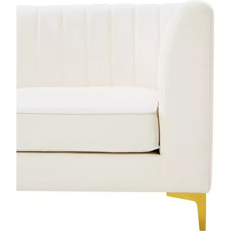 Meridian Furniture, divano componibile Alina in velluto