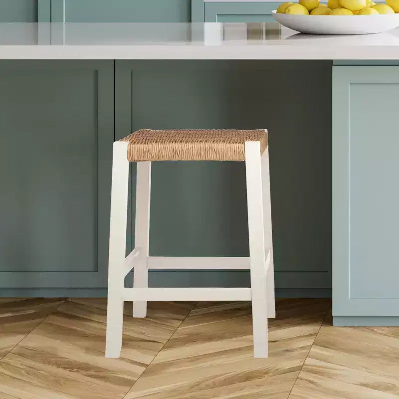 Sgabello da bar in legno da 60 cm Alaterre Furniture Newport con seduta in corda