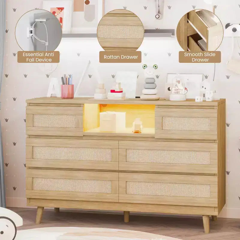 Cassettiera in Legno Naturale di Grandi Dimensioni con 6 Cassetti in Rattan, Luce LED e Stazione di Ricarica per Cabina Armadio, Cameretta, Soggiorno