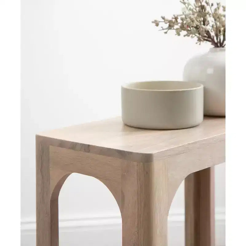 Tavolino sottile in legno Dahl Kate e Laurel