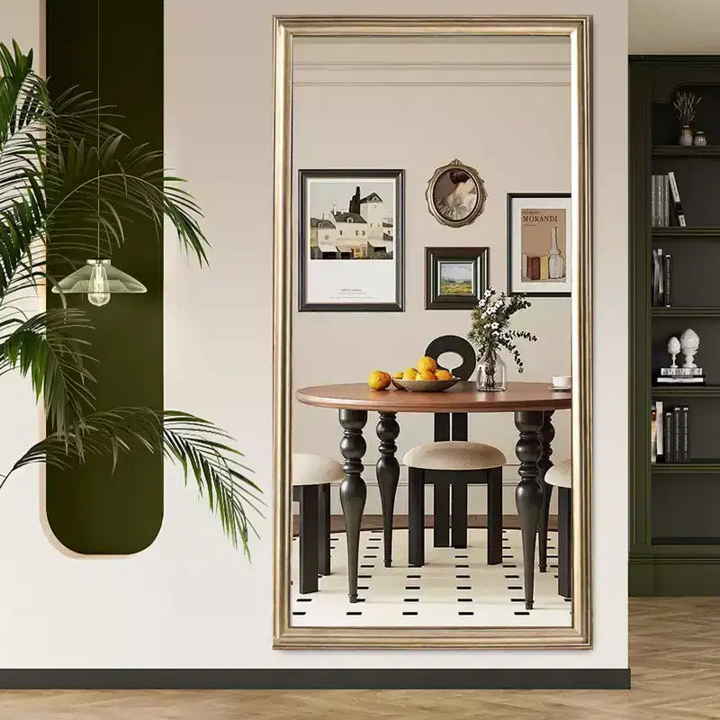 Specchio Whisen a figura intera da pavimento o da parete con cornice in legno, 32*70