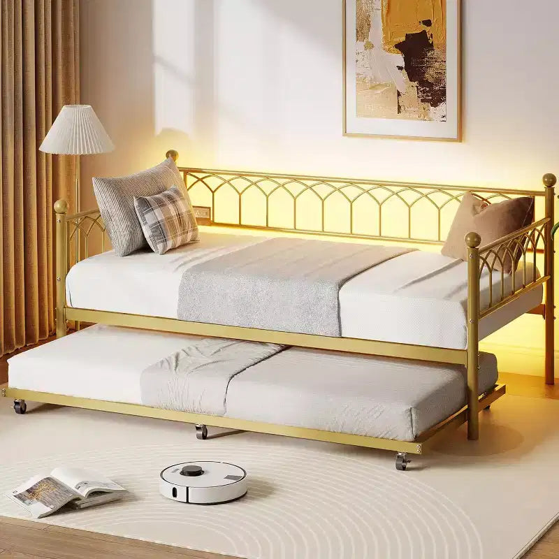 Letto a una piazza e mezza, Struttura in metallo con letto estraibile a rotelle per Soggiorno, Camera da letto, Appartamento e Spazi ridotti