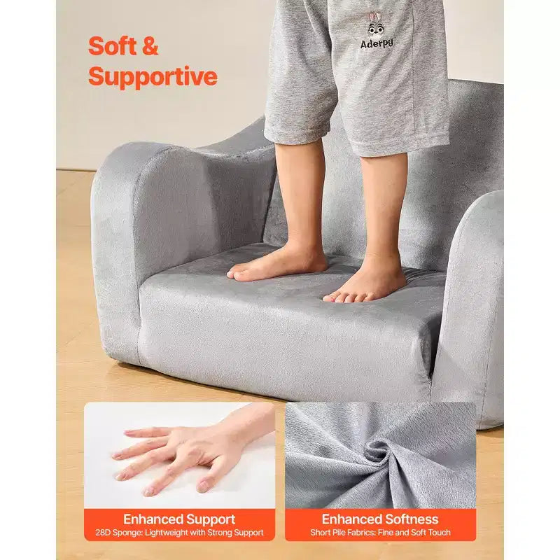 VEVOR Divano per bambini 2 in 1, Morbido divano pieghevole per bambini con braccioli, Realizzato in spugna 28D e pelo corto, Sedia trasformabile per bambini in chaise longue, M, Grigio