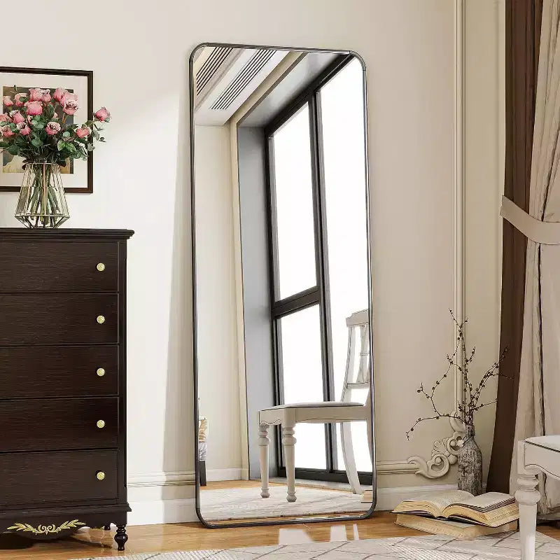 Specchio a figura intera 66 x 23 con angoli arrotondati, specchio da terra da appoggiare, appendere o inclinare per camera da letto o spogliatoio