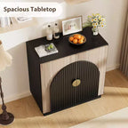 Credenza buffet Mid-Century Modern con design scanalato e ante ad arco, mobile contenitore per sala da pranzo, soggiorno, cucina, ripiani regolabili