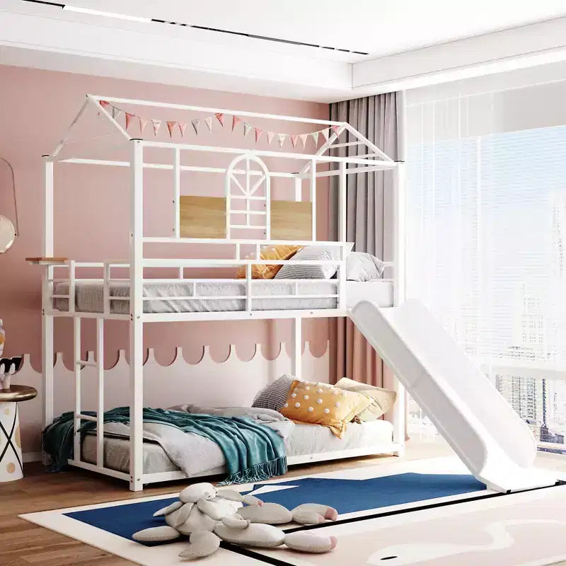 Bellemave Letto a castello singolo su singolo con scivolo e scaletta, letto a castello a casetta a pavimento con sponde e mensola, bianco