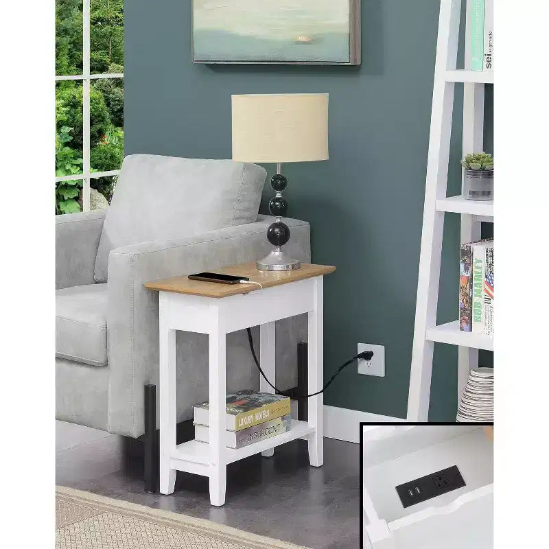 HomeStock Belmont Tavolino laterale con ripiano ribaltabile e stazione di ricarica integrata, porte USB, prese di corrente e vano portaoggetti nascosto per gli elementi essenziali del soggiorno