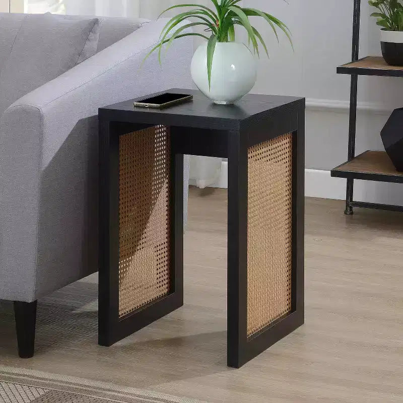Tavolino quadrato Belmont HomeStock con pannelli laterali in rattan intrecciato e design moderno boho per soggiorno o camera da letto