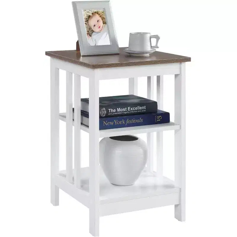Tavolino da salotto Belmont HomeStock con piano liscio e due ripiani, costruzione in MDF, tavolino occasionale in stile transizionale per salotto o camera da letto