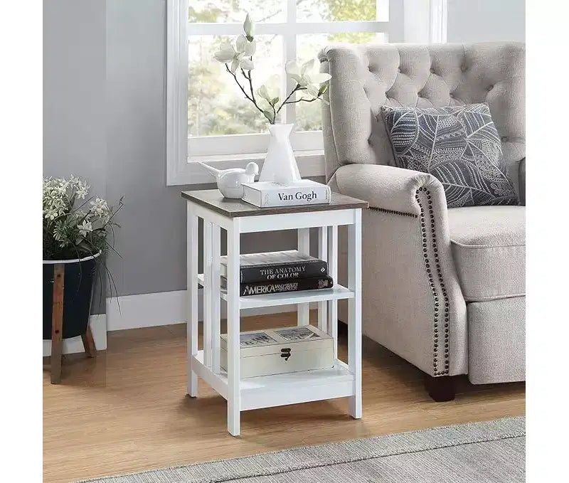 Tavolino da salotto Belmont HomeStock con piano liscio e due ripiani, costruzione in MDF, tavolino occasionale in stile transizionale per salotto o camera da letto