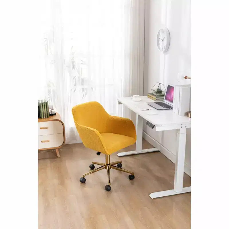 Okak Sedia da Ufficio Teddy con Base in Metallo Dorato, Sedia Girevole Regolabile in Altezza e Ruota Universale, Sedia da Scrivania per Ufficio, Studio