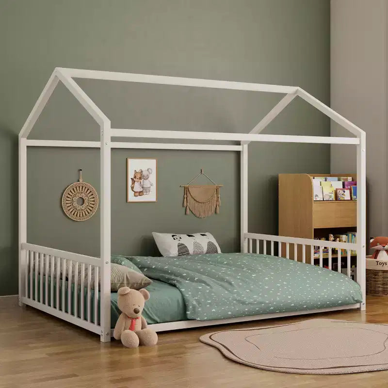 GDFStudio Avery Struttura Letto a Terra in Metallo a Grandezza Naturale con Forma a Casa e Sponde di Protezione