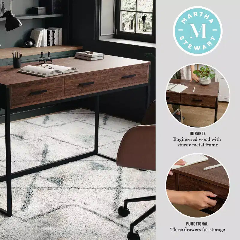 Scrivania Martha Stewart Ollie per ufficio con 3 cassetti
