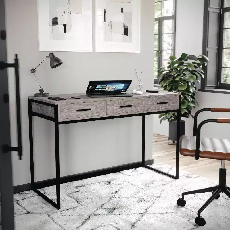 Scrivania Martha Stewart Ollie per ufficio con 3 cassetti