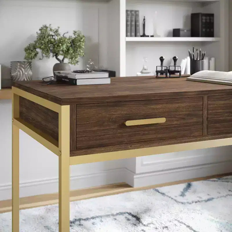 Scrivania Martha Stewart Ollie per ufficio con 3 cassetti