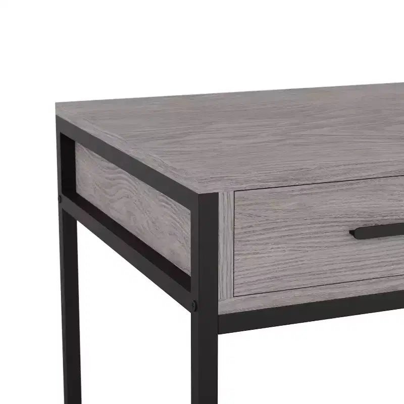 Scrivania Martha Stewart Ollie per ufficio con 3 cassetti