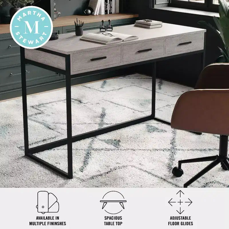 Scrivania Martha Stewart Ollie per ufficio con 3 cassetti