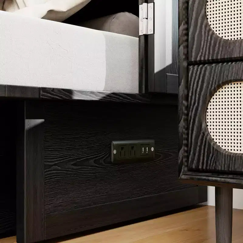 Letto a scomparsa Keloyid Haimyy Queen con struttura in legno massiccio, caricatore integrato e cassetto robusto