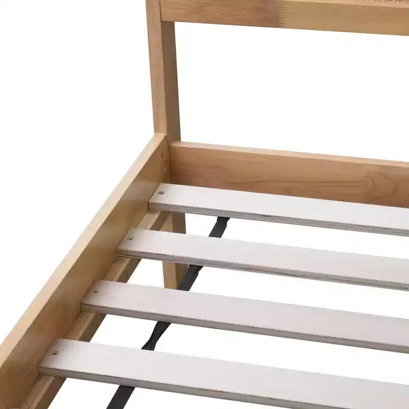 Bellemave Letto Matrimoniale King in Legno con Testiera in Rattan, 2 Cassetti Contenitore, Doghe di Supporto Robuste e Piedi Rinforzati, Rovere Bianco