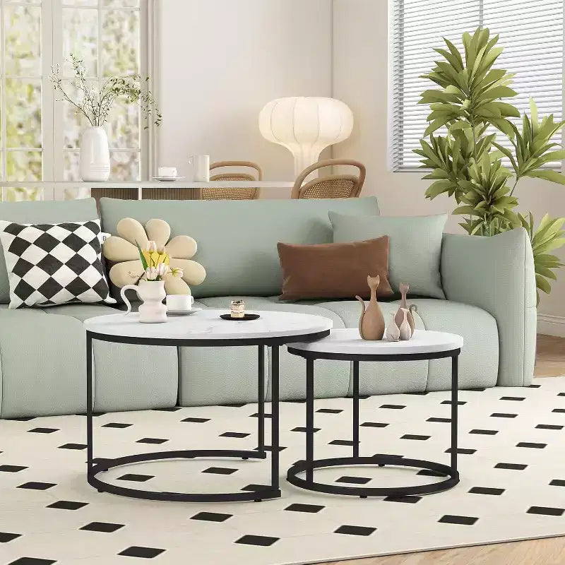 Zevemomo Set di 2 Tavolini da Caffè Nidificanti, 70 cm con Piano Effetto Marmo e Robusto Telaio in Metallo, Tavolino Rotondo per Soggiorno, Camera da Letto, Patio, Giardino (Bianco)