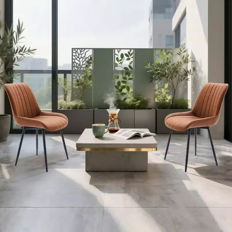 Set di 2 sedie da pranzo, moderne in similpelle imbottite con robuste gambe in metallo, sedie laterali dal design lineare per cucina e sala da pranzo, marroni