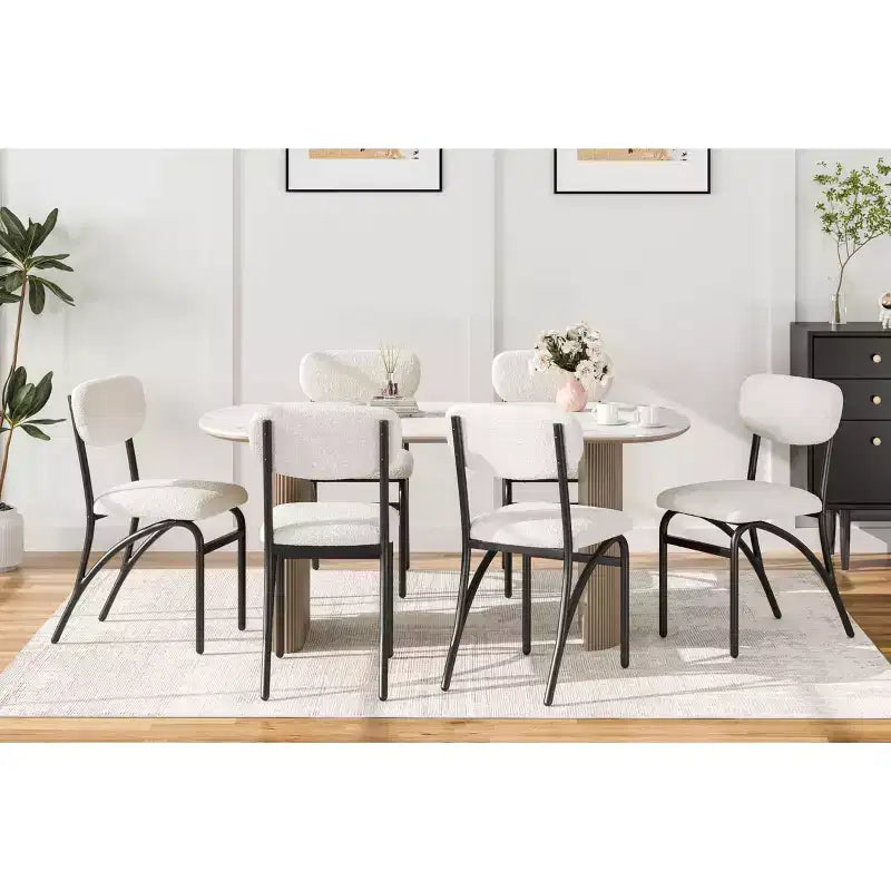 Set di 2/4 sedie da pranzo con schienale imbottito in bouclé e gambe in metallo per soggiorno, sala da pranzo, cucina