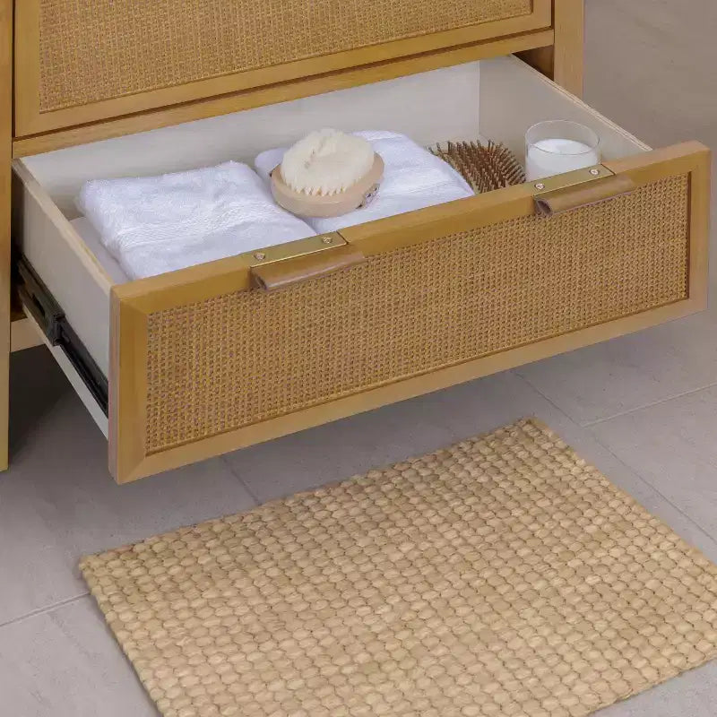 Mobile contenitore Hatteras Modern Boho in lino con dettagli in legno massello e rattan naturale-Teamson Home
