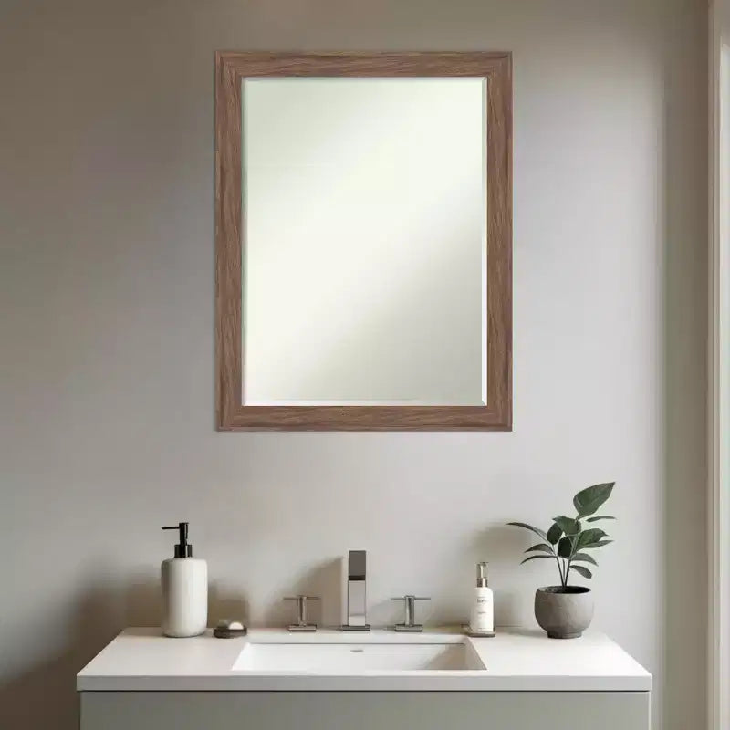 Specchio da Parete da Bagno Amanti Art Pia Marrone Medio Stretto Smussato Piccolo 27.25 x 21.25 pollici