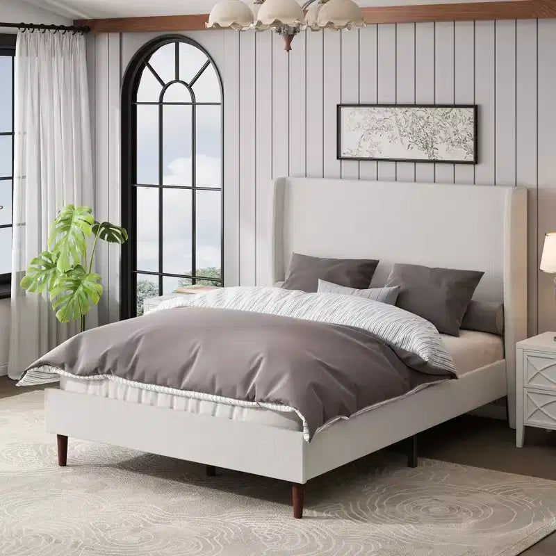 Struttura letto imbottita Queen/King Size, letto a piattaforma con testiera alta in ciniglia, nessuna necessità di rete a molle, bianco avorio - ModernLuxe