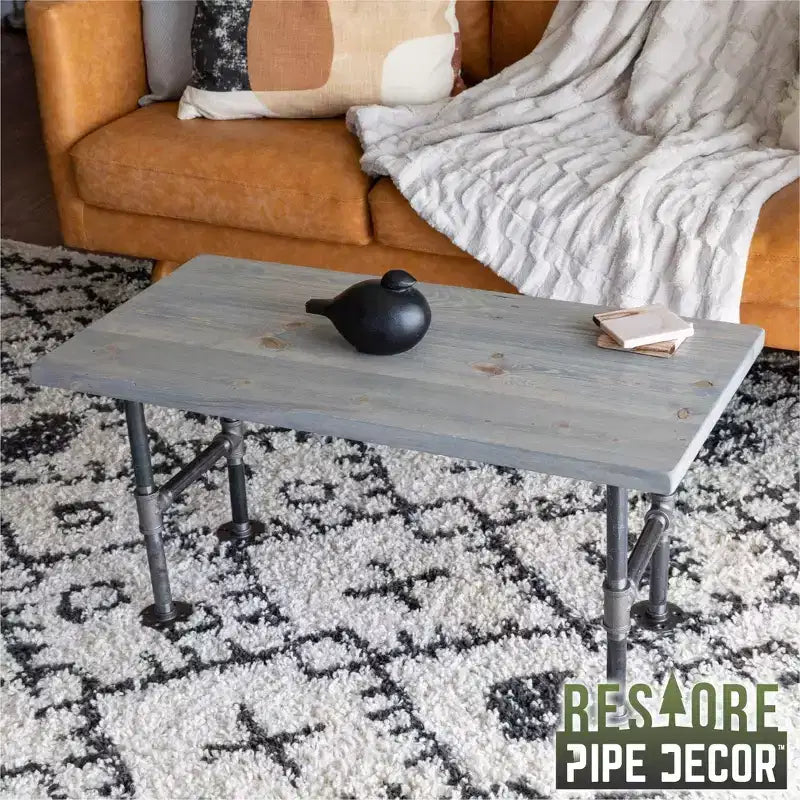 RESTORE Tavolo da caffè in legno massello Riverstone Grey di Pipe Decor