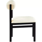 Meridian Furniture, Sedia da pranzo imbottita in pelle vegana Roundhill, Set da 2