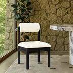 Meridian Furniture, Sedia da pranzo imbottita in pelle vegana Roundhill, Set da 2