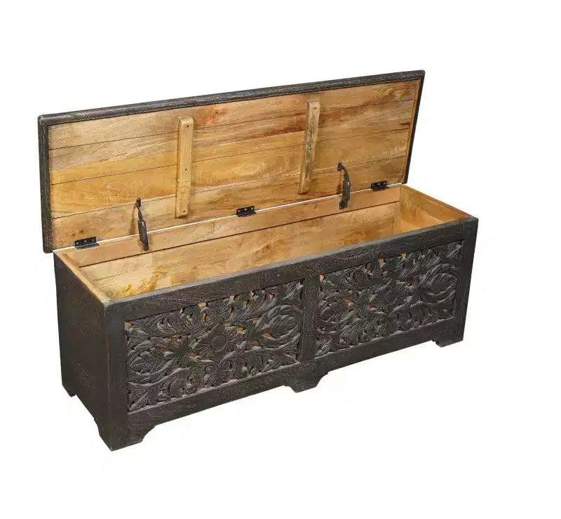 HomeRoots 52 Ottomana Contenitore con Intagli Floreali in Legno Massello Nero Effetto Invecchiato