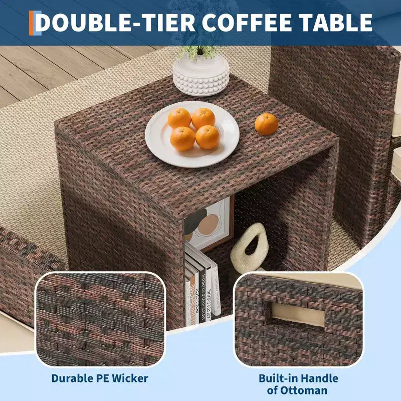 Set conversazione da esterni a 5 pezzi con schienale alto, 2 pouf e tavolo, sedie lounge in rattan PE resistente alle intemperie con morbidi cuscini, perfette per balcone, portico