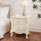 Comodino Famapy Shabby Chic Bianco con Doppi Cassetti e Dettagli Dorati, Intarsi Decorati, Tavolino, Elegante Contenitore per la Camera da Letto