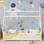 Letto a capanna gemello Whisen con luce, letto a capanna basso con recinzione e tetto, design di sicurezza