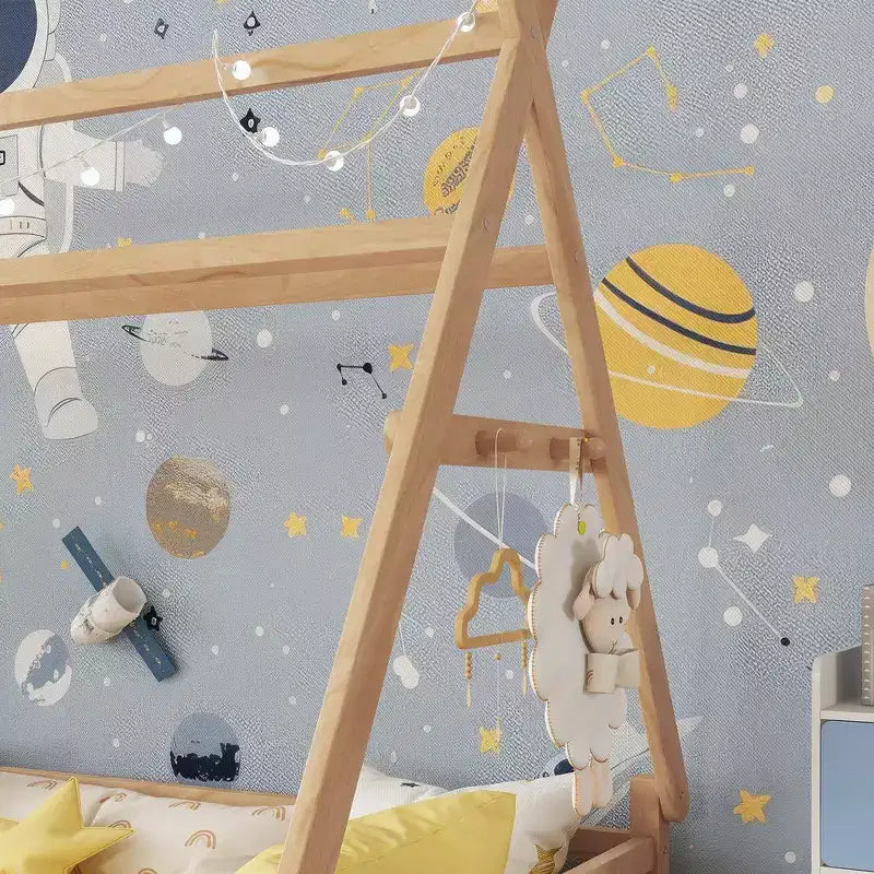 Letto a capanna gemello Whisen con luce, letto a capanna basso con recinzione e tetto, design di sicurezza